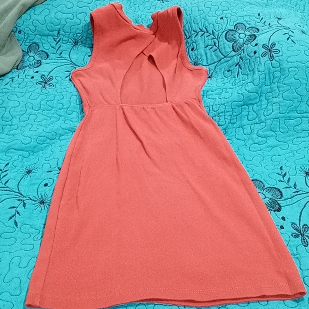 Dress - Picture 2 of 3